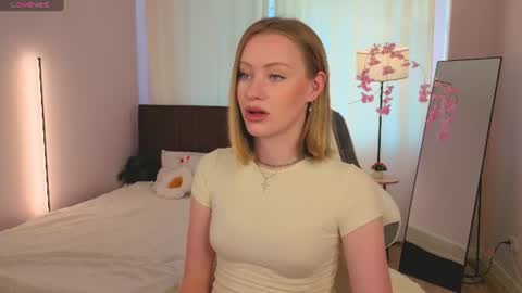 eva hamilton online show from July 2026 11:42:01 PM