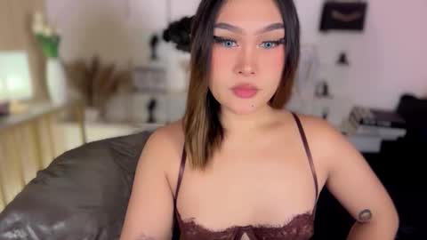 Queen Eva Mazikeen online show from March 2026 09:51:01 PM