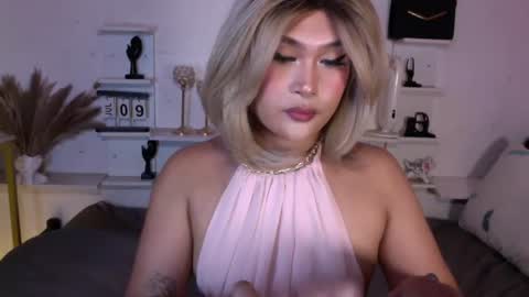 Queen Eva Mazikeen online show from July 2026 10:25:02 PM