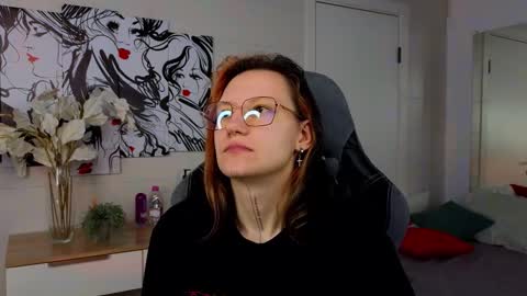 eva_vils online show from January 2025 04:08:02 PM