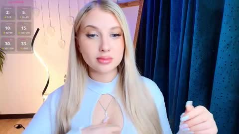 Eva  online show from February 2026 03:07:01 AM