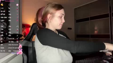 Snapshot of evacarter1 chatting on November 2025 01:48:01 PM evacarter1 online show from November 2025 01:48:01 PM