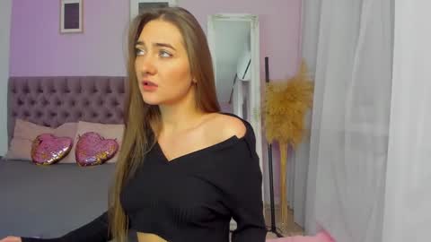 Eva online show from December 2024 04:36:02 AM