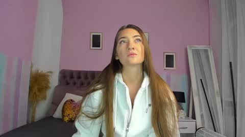 Eva online show from February 2025 03:53:01 AM