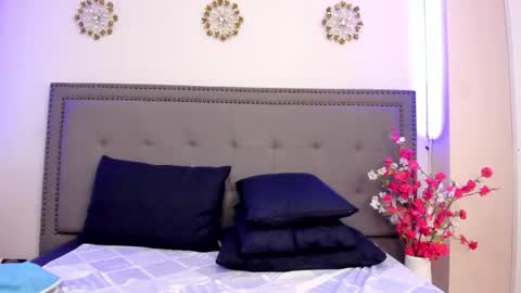 Eva online show from April 2026 07:58:01 PM