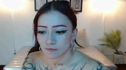 Evanssa lx online show from April 2026 08:21:01 PM