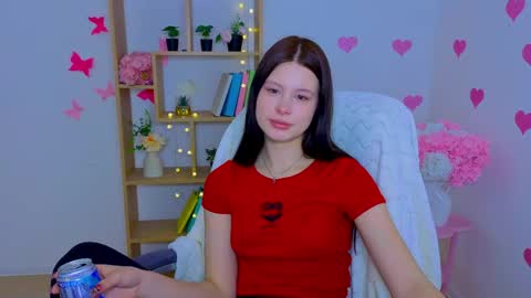 EvaOnyx online show from March 2026 10:37:02 AM