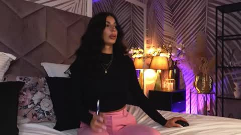 EvaRhea online show from March 2026 03:53:02 AM