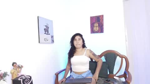 evarouseee online show from July 2026 01:58:01 PM