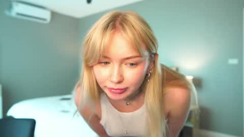 Eva online show from April 2026 10:07:01 AM