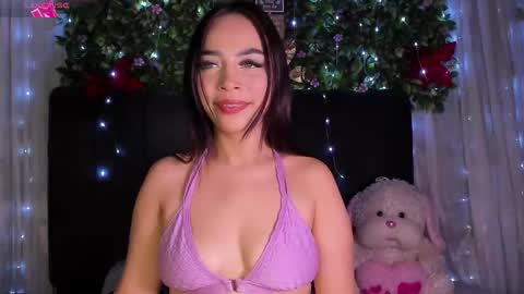 evelin888 online show from December 2025 08:36:02 PM