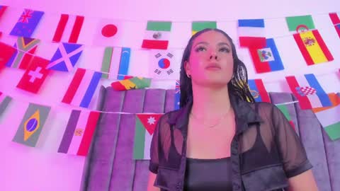 evelin__thompsson online show from June 2026 03:27:02 AM