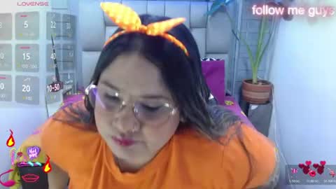 Snapshot of evelin_zaens chatting on July 2026 04:03:02 AM evelin zaens online show from July 2026 04:03:02 AM