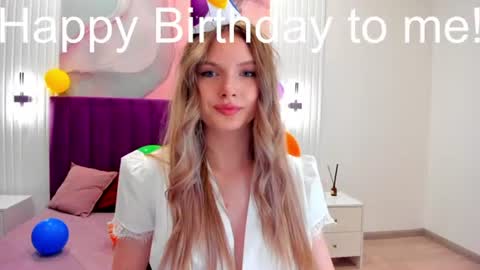 Eveline online show from June 2026 08:38:01 AM