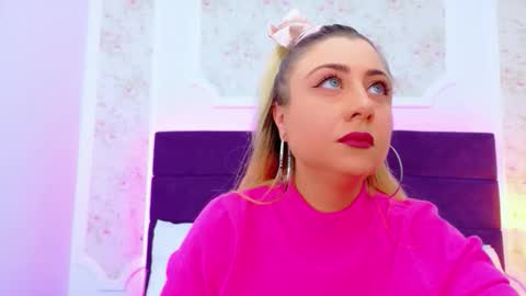 EvelinHill online show from February 2026 04:49:02 AM