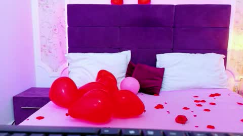 EvelinHill online show from February 2026 05:03:02 AM