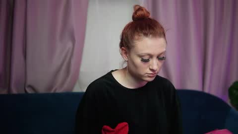  Evelyn  online show from May 2026 08:03:02 PM