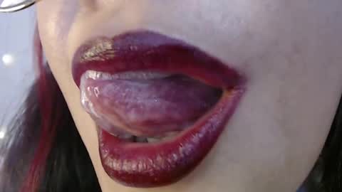 Evoleth online show from December 2024 05:20:02 AM