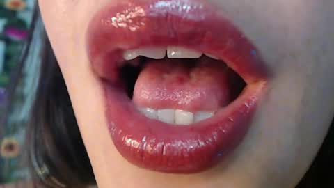 Evoleth online show from December 2024 05:49:02 AM