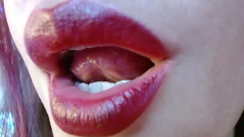 Evoleth online show from December 2024 10:30:01 AM