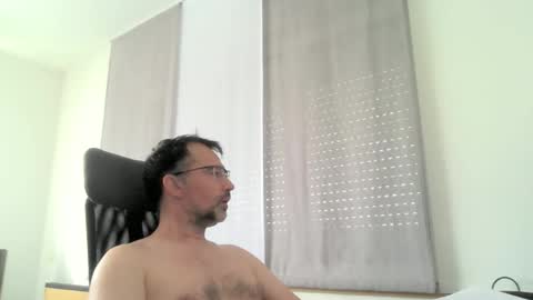 exhibit77 online show from June 2026 02:17:02 PM