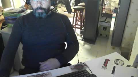 Snapshot of exibdevil chatting on January 2025 08:15:02 PM Gio online show from January 2025 08:15:02 PM