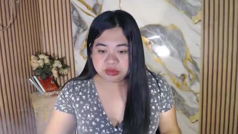 SHANTAL MARIE online show from April 2026 02:33:01 PM