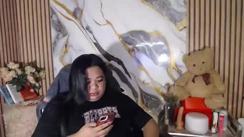 Snapshot of exoticpinayx chatting on June 2026 05:14:01 AM SHANTAL MARIE online show from June 2026 05:14:01 AM