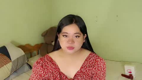 Snapshot of exoticpinayx chatting on June 2026 06:41:01 AM SHANTAL MARIE online show from June 2026 06:41:01 AM