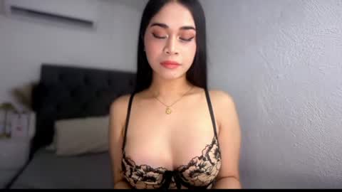 chloee online show from July 2026 02:53:02 AM