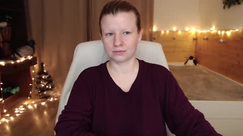 Crystal online show from January 2025 12:32:02 AM