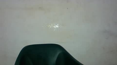extremelywetgirl_ online show from April 2026 08:35:01 AM