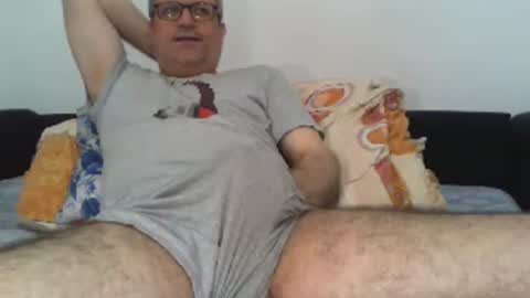 Snapshot of eyes12 chatting on June 2026 05:16:02 AM GEORGE online show from June 2026 05:16:02 AM