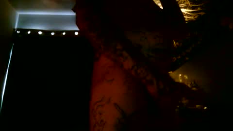 ezekielll1999 online show from April 2026 07:59:01 PM