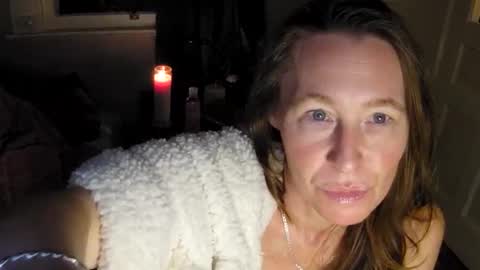 FabOmobono online show from December 2024 11:49:01 PM