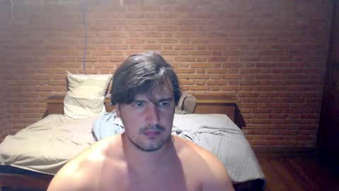 fabio_rodrigues online show from December 2024 12:45:02 AM