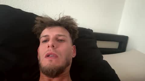 fablomaduro online show from January 2026 10:43:01 AM