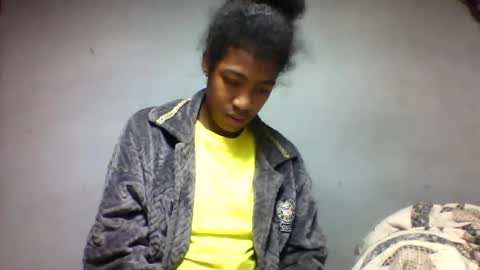 faiqua95 online show from May 2026 03:27:01 PM