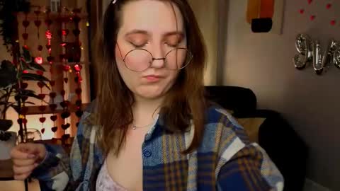 Tara online show from February 2026 09:44:01 PM