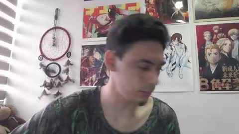 fall_dutt online show from November 2025 07:03:01 PM