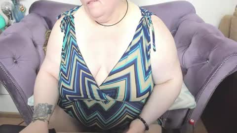 fashiona online show from December 2025 09:54:01 PM