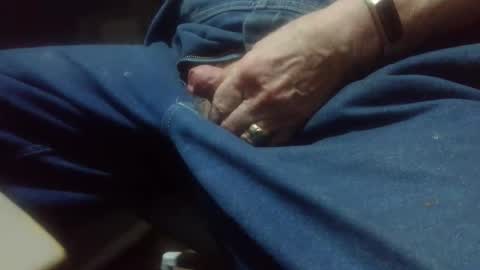 Fred. online show from February 2026 11:37:01 PM