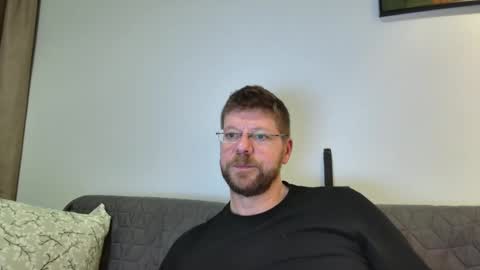 fattenmenow online show from December 2024 07:40:02 PM