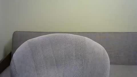 feb82 online show from April 2026 05:10:01 AM