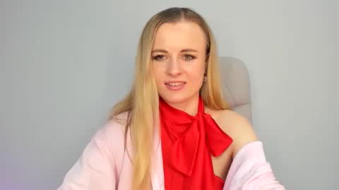 felorina online show from April 2026 06:06:02 PM