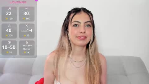 fernanda  online show from March 2026 02:00:02 PM