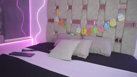 fernanda_thail_ online show from March 2026 07:47:02 PM