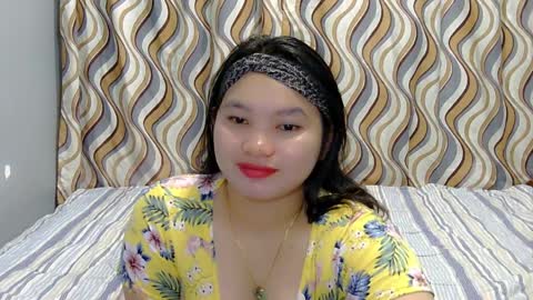 fhwilloughbyxx online show from March 2026 05:35:01 PM