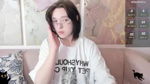 fiamoory online show from May 2026 01:57:16 AM