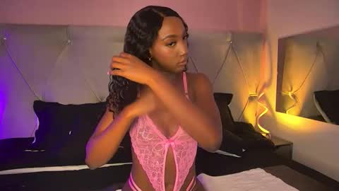 Fiorela Lenin  online show from April 2026 06:55:02 PM